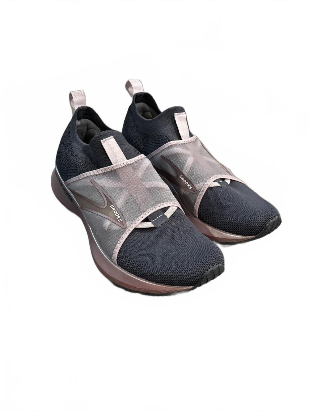 Brooks Limited Edition Women's Running Shoes Size 9